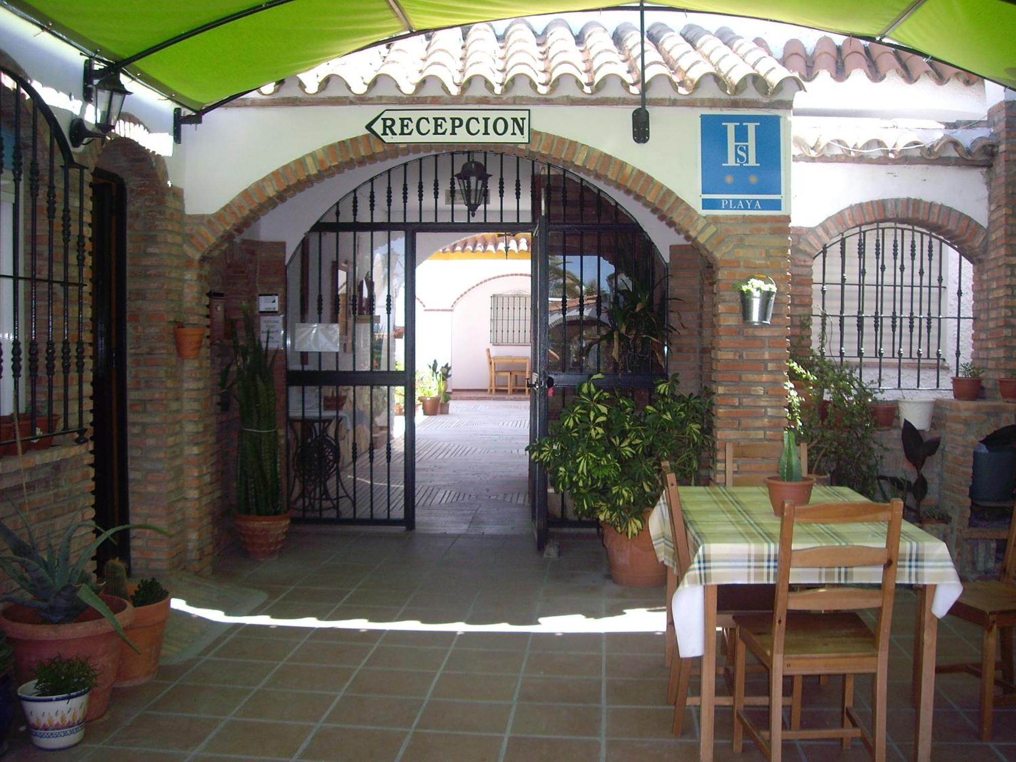 Hostal Mini Golf Los Canos De Meca Exterior foto